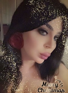 Meme Queen - Acompañantes transexual in Dubai Photo 8 of 8