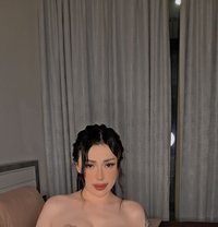 MeMe - escort in Dubai Photo 7 of 18