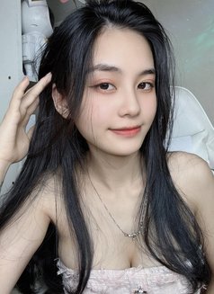 Meme - escort in Mumbai Photo 1 of 4