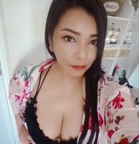 Memi Memi b2b massage - escort in Muscat
