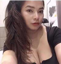 Memi : relax with me b2b oil massage - escort in Muscat