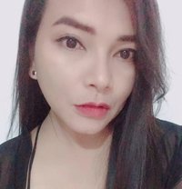 Memi : relax with me body massage - escort in Muscat