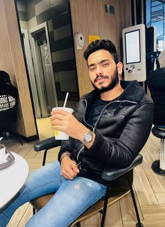 Memo 🇪🇬 - Male escort in Cairo Photo 12 of 13