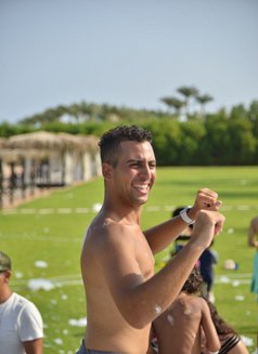 Memo - Acompañante masculino in Cairo Photo 6 of 6