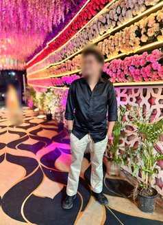 Men Fullfill Here - Male escort in Mumbai Photo 1 of 4