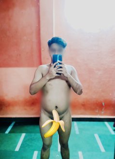 Men Fullfill Here - Male escort in Mumbai Photo 5 of 5
