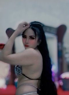 Mena - escort agency in Muscat Photo 4 of 6