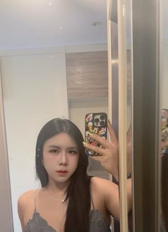 Mena - Transsexual escort in Daegu Photo 2 of 6