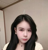 Mena - Transsexual escort in Daegu