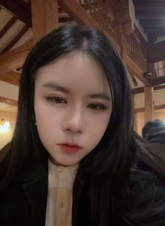 Mena - Transsexual escort in Daegu Photo 5 of 6