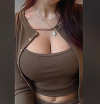 Menakshi - escort in Hyderabad Photo 1 of 7