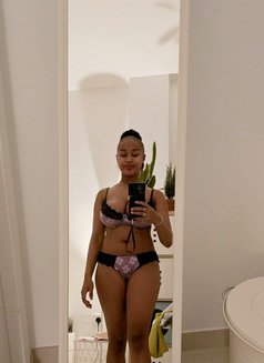 Danila Black Girl Good Services - puta in Dubai Photo 5 of 5