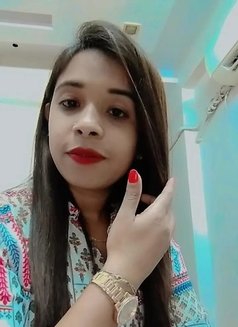 Menka Singh (realmeet & web cam ) - puta in Ahmedabad Photo 1 of 1