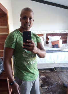 Mentalist - Male escort in Cape Town Photo 1 of 4