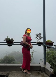 Menuka Ghimire hand cash service - escort in Kathmandu Photo 1 of 2