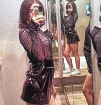 Menyar - Transsexual escort in İstanbul