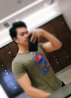 Available for Massage and Happy Ending - Male escort in Kuala Lumpur Photo 7 of 7
