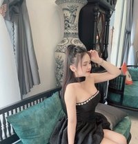 Meo - escort in Sharjah Photo 4 of 7