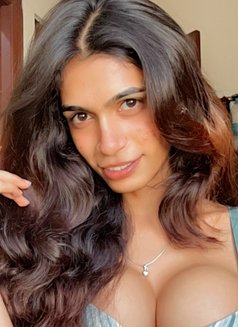 Meow Cat - Acompañantes transexual in Bangalore Photo 7 of 9