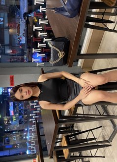 Meownikki - Transsexual escort in Makati City Photo 3 of 7