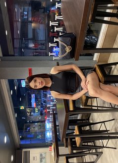 Meownikki - Transsexual escort in Makati City Photo 4 of 7