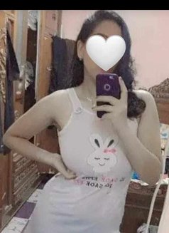 Mera - escort in Cairo Photo 8 of 12