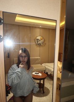 Merai - Acompañantes transexual in Makati City Photo 4 of 5