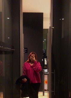 Mercedes - puta in Manila Photo 26 of 30