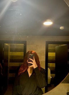 Mercedes - puta in Manila Photo 30 of 30