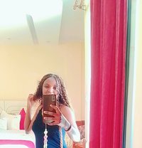 Mercy - puta in Nairobi