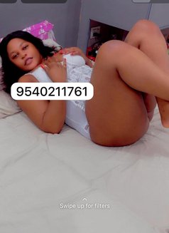 Mercy sexy' girl show cim/real meet - escort in Gurgaon Photo 12 of 16
