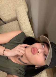 Meri - Acompañantes masculino in Dubai Photo 4 of 6