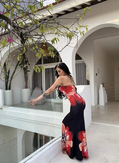 Meria - escort in Bali Photo 10 of 10
