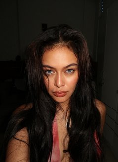 Meria - escort in Jakarta Photo 9 of 10