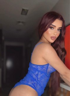 Meriam - escort in Dubai Photo 2 of 8