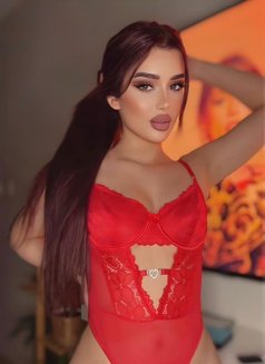 Meriam - escort in Dubai Photo 5 of 8