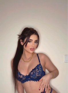 Meriam - escort in Dubai Photo 5 of 11