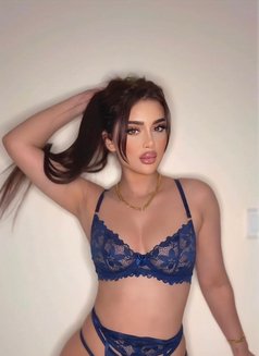 Meriam - escort in Dubai Photo 6 of 11