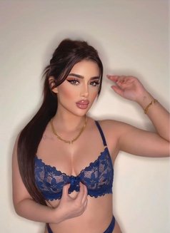 Meriam - escort in Dubai Photo 7 of 11