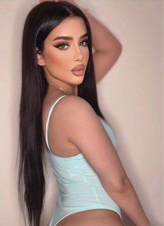 Meriam - escort in Dubai Photo 7 of 12