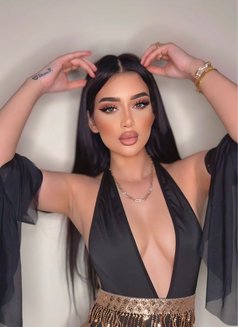 Meriam - escort in Dubai Photo 9 of 12