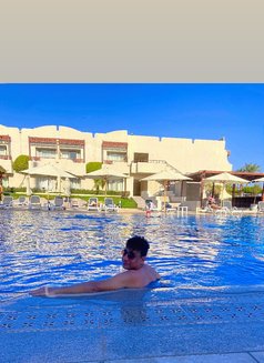 Mero - Male escort in Cairo Photo 1 of 4