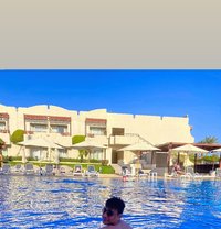 Mero - Male escort in Cairo