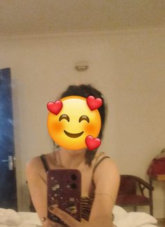 Merry lepcha ( REAL MEET,THREESOME CAM) - adult performer in New Delhi Photo 5 of 9