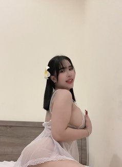 Merry - puta in Riyadh Photo 20 of 28