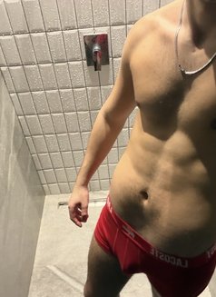 Mert 18 Cm - Acompañantes masculino in İstanbul Photo 1 of 3