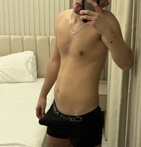 Mert - Male escort in İstanbul