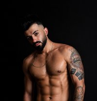 Mert-XXL-23cM - Male escort in Dammam