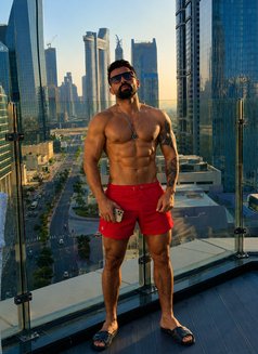 Mert-XXL-23cM - Acompañantes masculino in Dammam Photo 4 of 7
