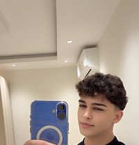 Merttwinkboyyx - Acompañantes masculino in Dammam Photo 1 of 6